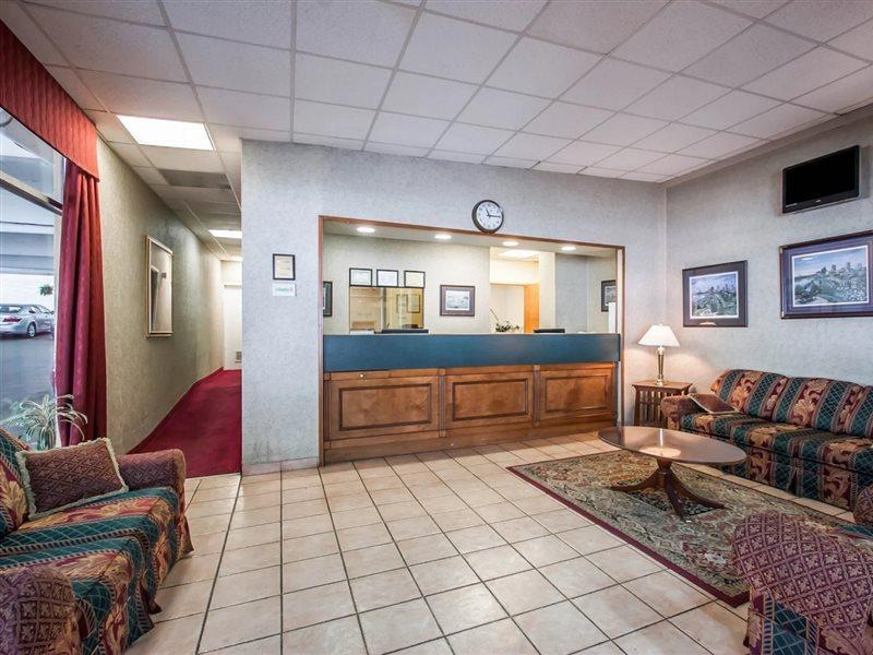 Econo Lodge Downtown Мемфис Экстерьер фото