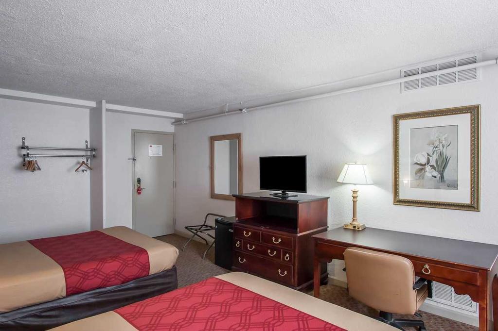 Econo Lodge Downtown Мемфис Экстерьер фото